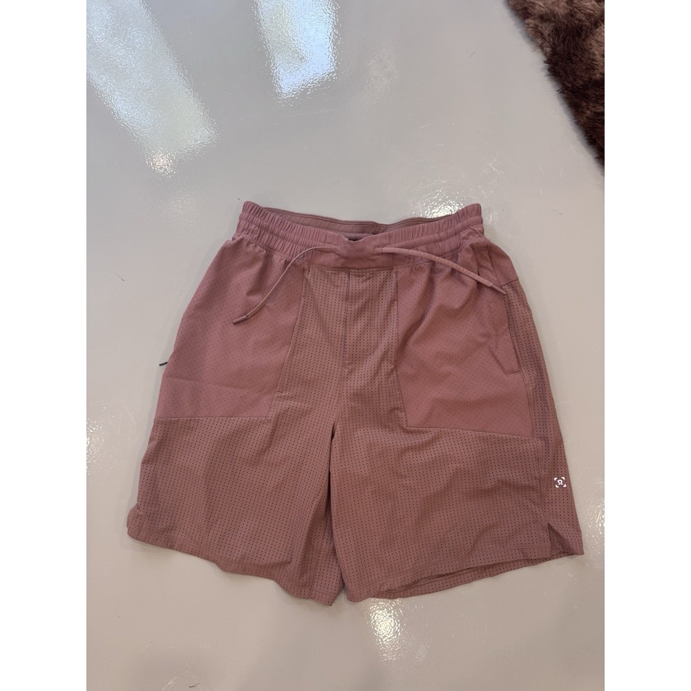 Lululemon Men's M Regular Athletic Running Shorts Pink Mesh Drawstring Pockets